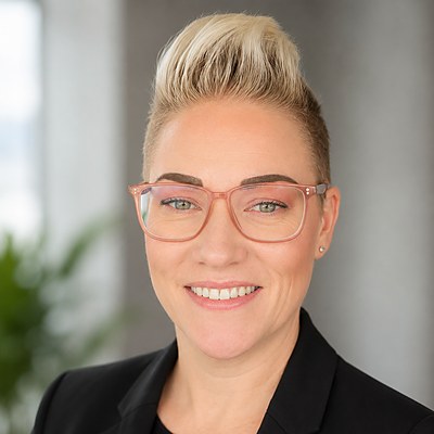 Becca White, Fulfillment Specialist